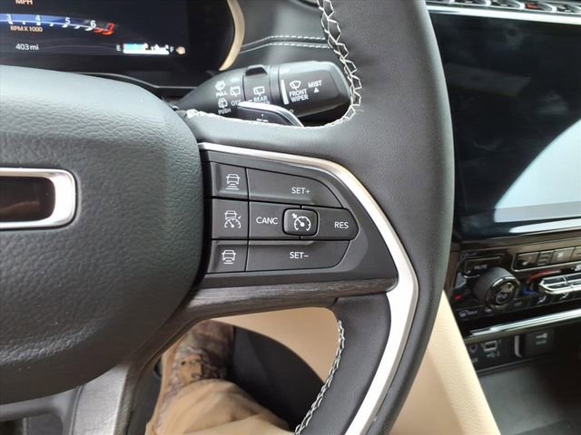 New 2025 Jeep Grand Cherokee Limited w/ Luxury Tech Group II image 19