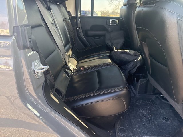 Used 2021 Jeep Gladiator Overland image 11