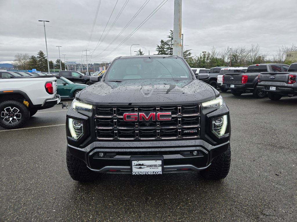Used 2024 GMC Canyon AT4X image 2