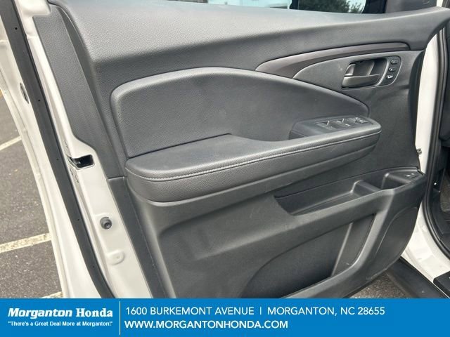 Used 2024 Honda Passport EX-L image 14