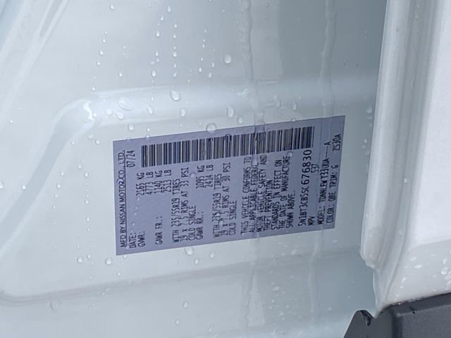 Used 2025 Nissan Rogue SL image 34