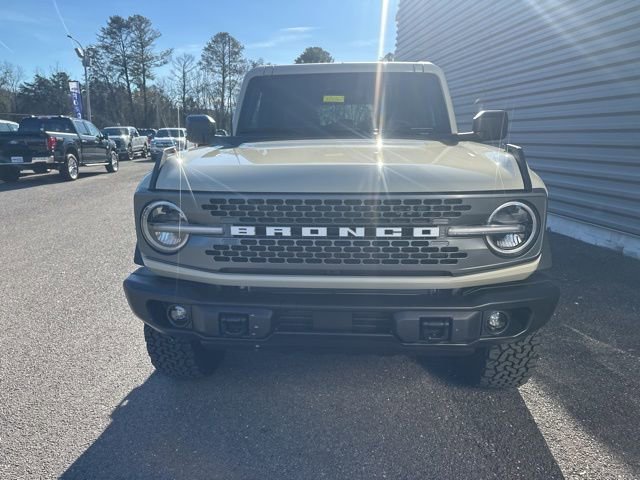 New 2025 Ford Bronco Badlands image 8