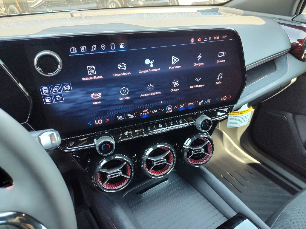 New 2025 Chevrolet Blazer EV RS image 12