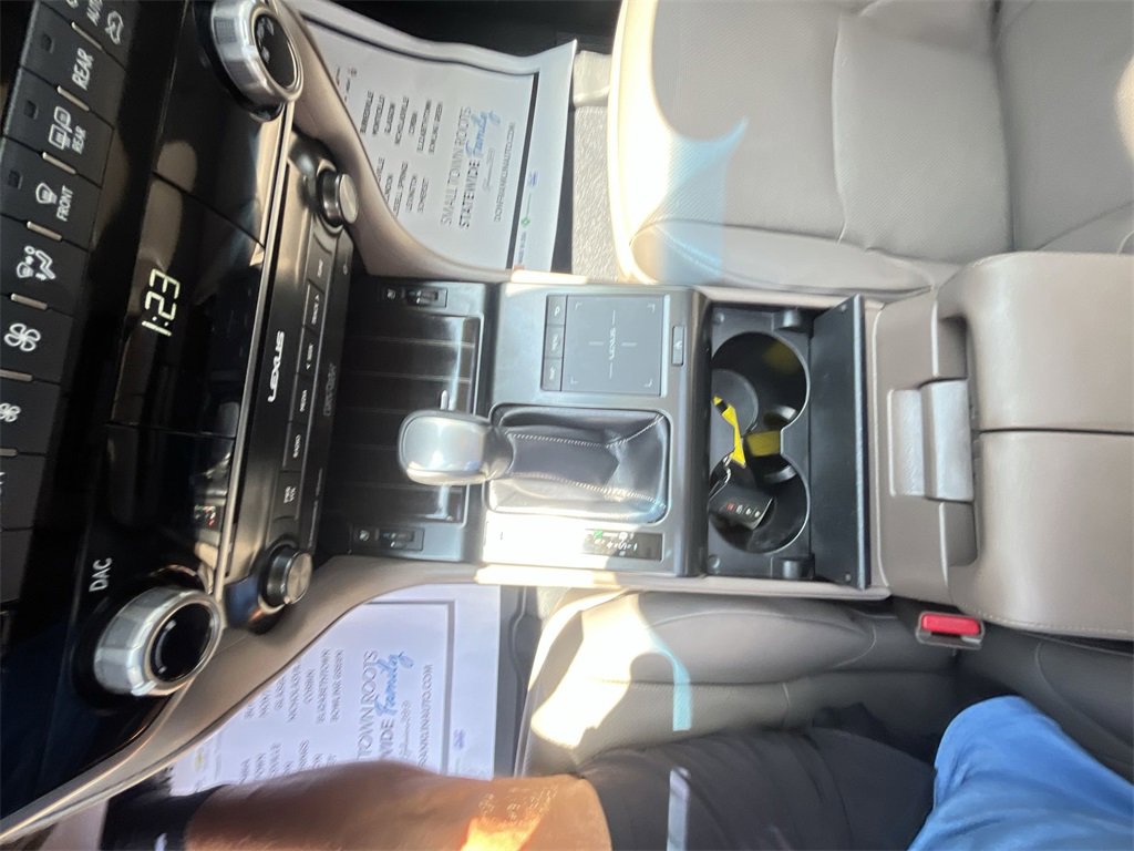 Used 2023 Lexus GX 460 Premium image 20