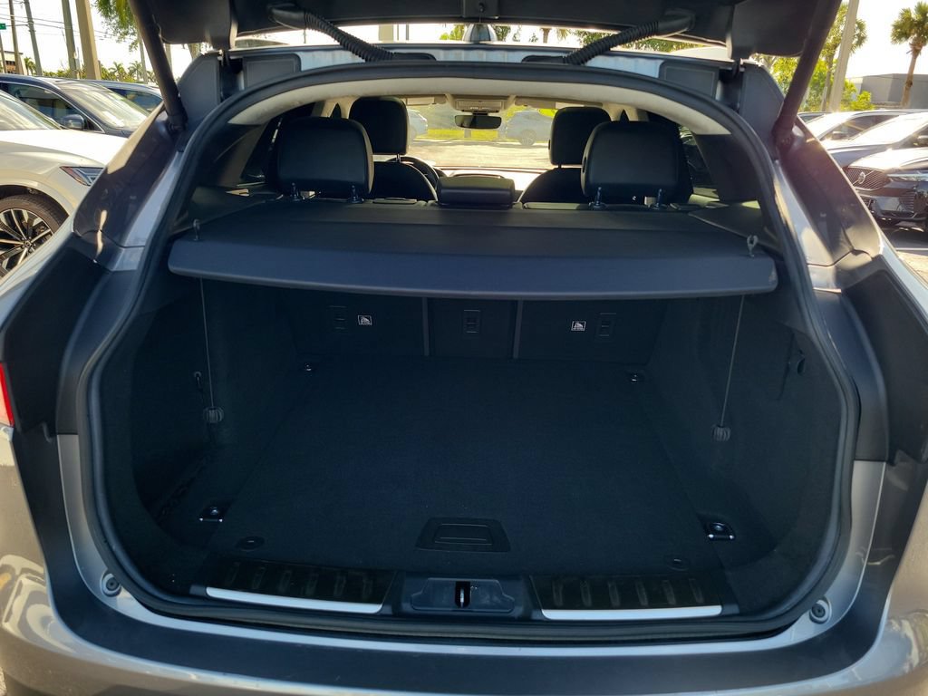 Used 2020 Jaguar F-PACE Prestige AWD/4WD image 12