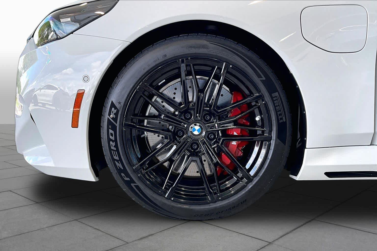 New 2027 BMW M5 w/ Executive Package AWD/4WD image 11