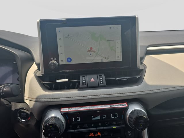 Used 2025 Toyota RAV4 XLE Premium FWD image 21