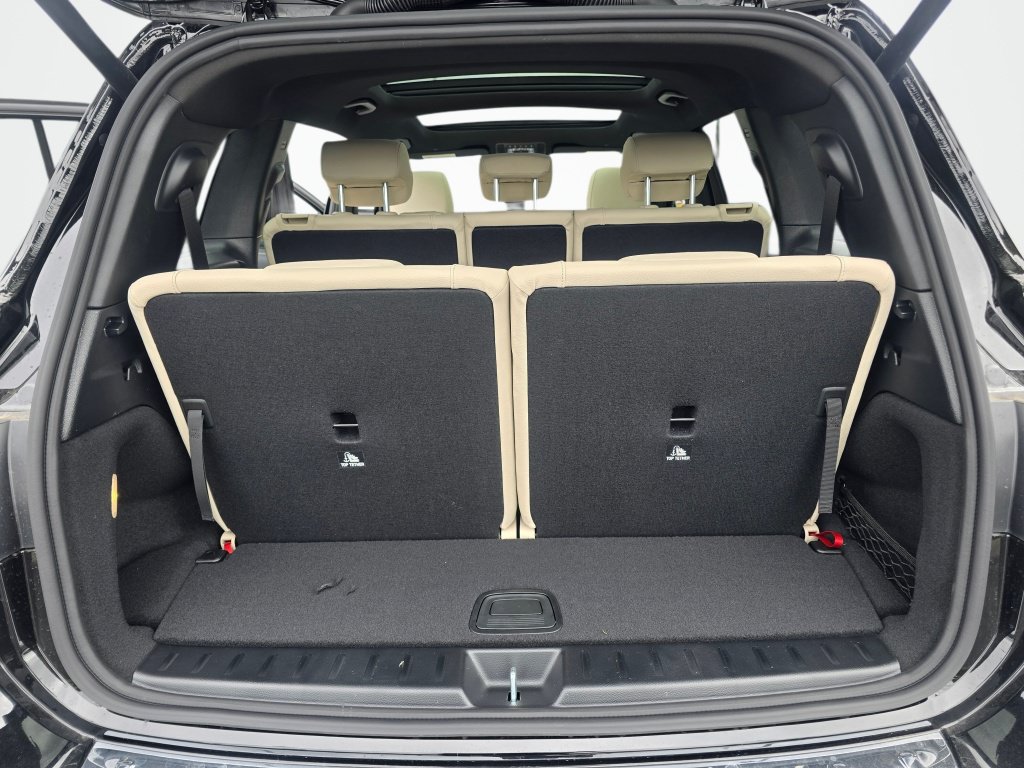 New 2026 Mercedes-Benz GLB 250 4MATIC image 11