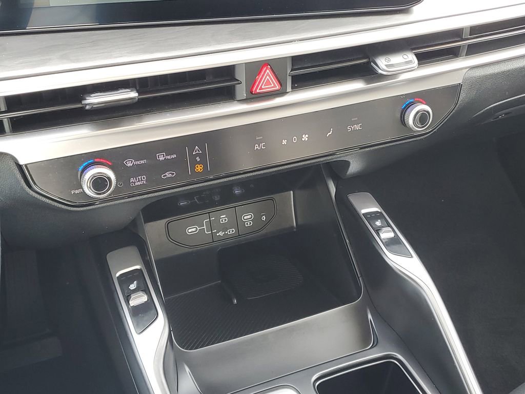 Used 2025 Kia Sorento X-Line EX image 23