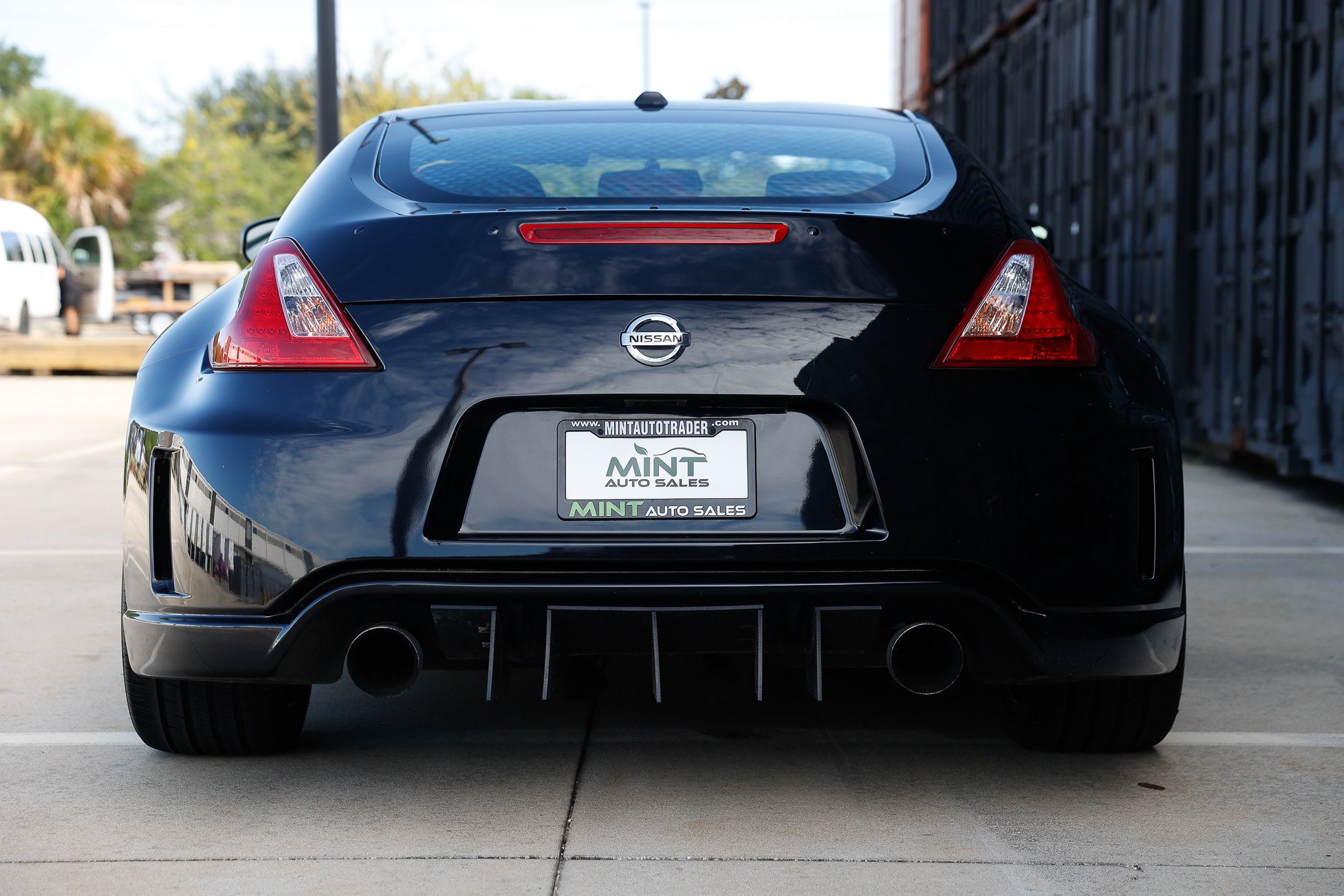 Used 2013 Nissan 370Z NISMO w/ Bose Pkg RWD image 11