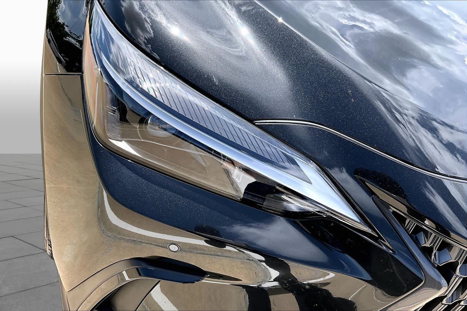 Certified 2025 Lexus NX 250 FWD w/ Premium Package image 28