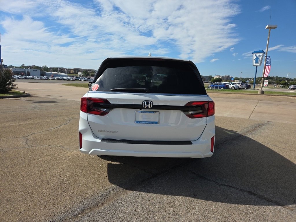 New 2026 Honda Odyssey EX-L image 6