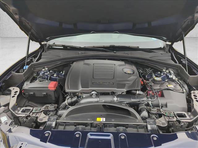 Used 2025 Jaguar F-PACE R-Dynamic S image 16