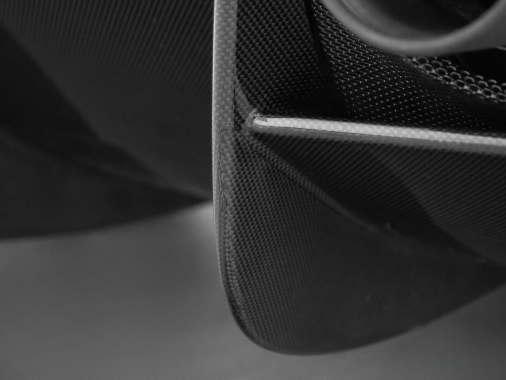 Certified 2021 Ferrari F8 Tributo RWD image 34