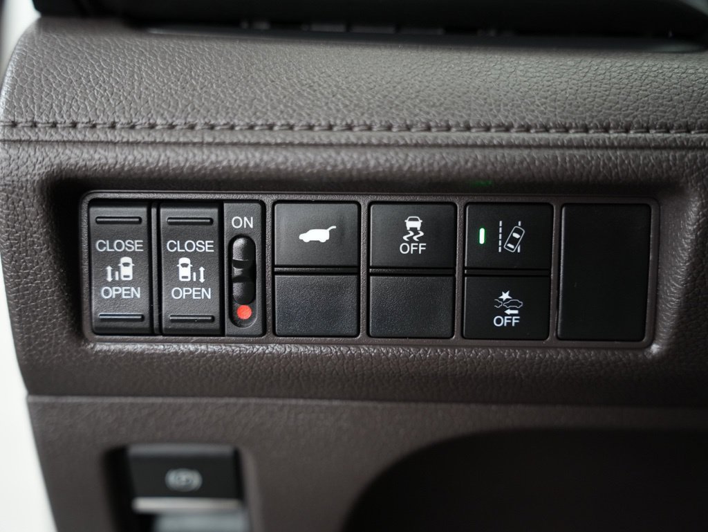Used 2018 Honda Odyssey EX-L image 46
