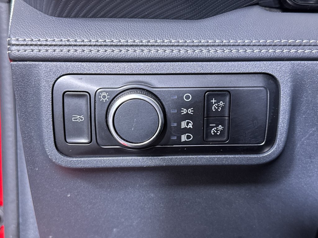 Used 2024 Ford Mustang Premium RWD image 31