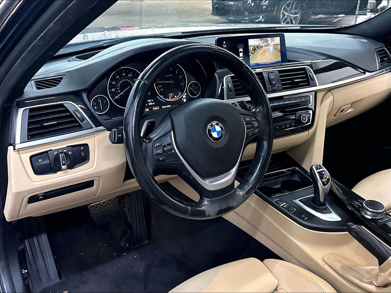 Used 2018 BMW 340i Sedan RWD image 16