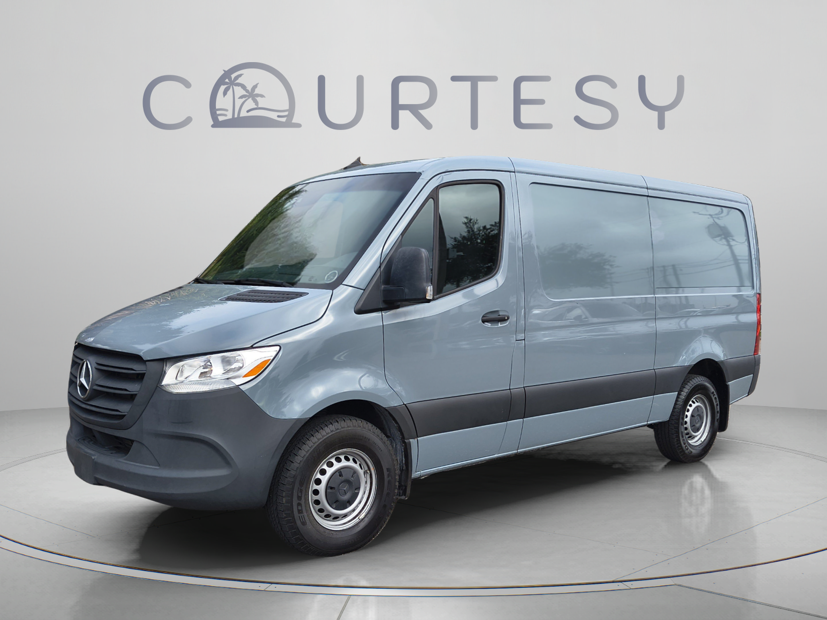 Used 2024 Mercedes-Benz Sprinter 2500 w/ Acoustic Package