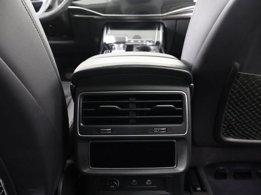 Used 2022 Audi Q7 3.0T Premium Plus w/ Premium Plus Package image 58