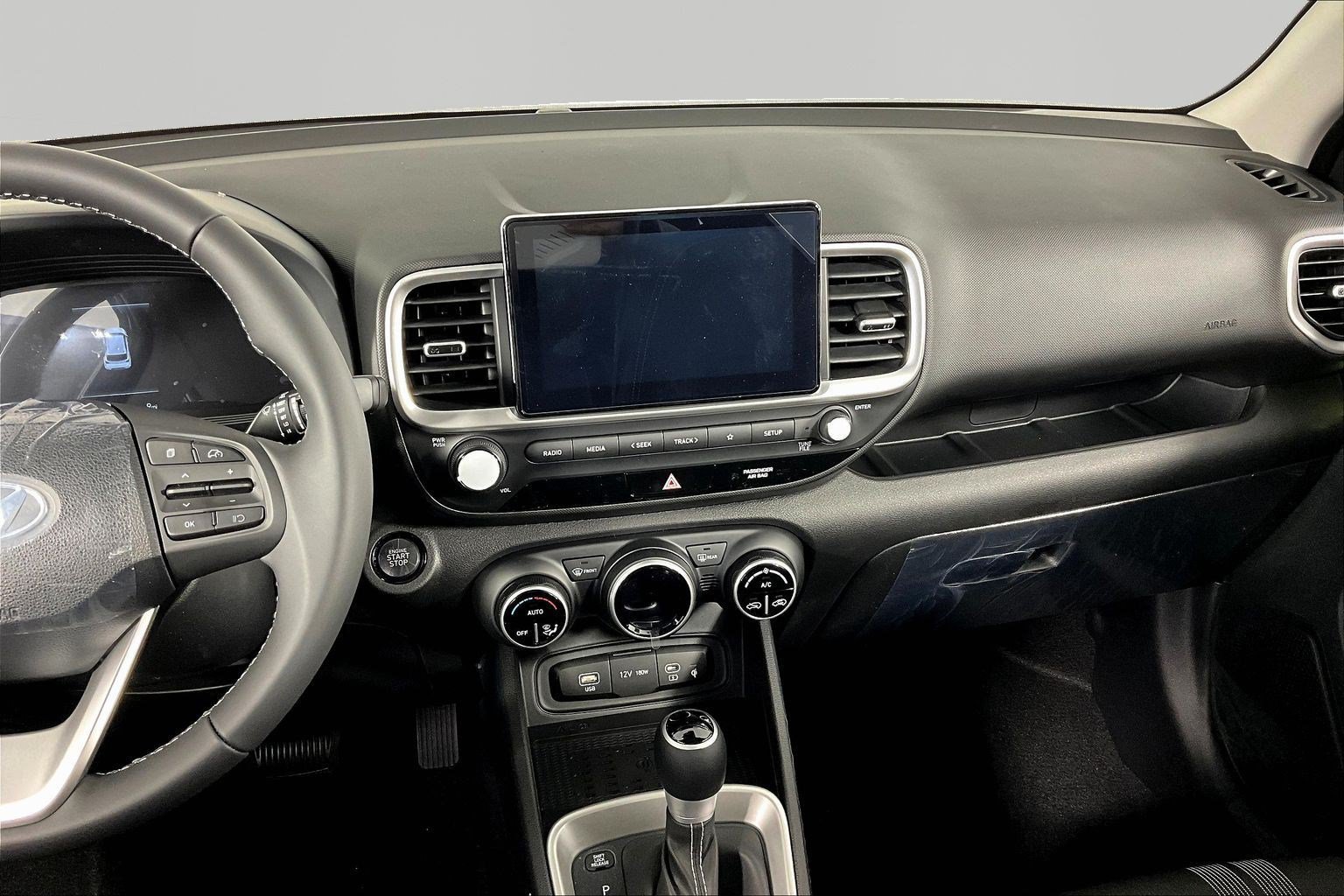 New 2026 Hyundai Venue SEL FWD image 11