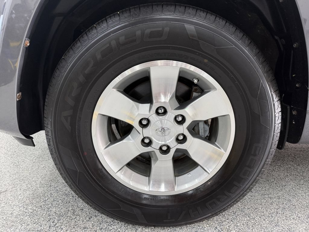 Used 2013 Toyota 4Runner SR5 w/ Convenience Pkg RWD image 22