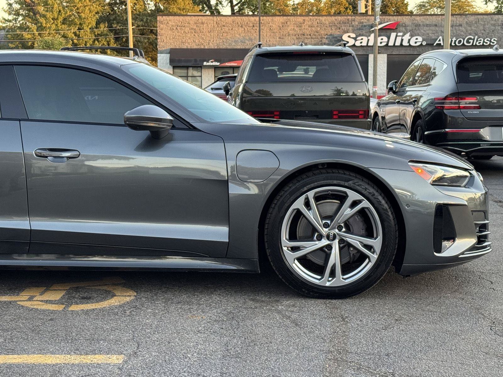 Used 2023 Audi e-tron GT Prestige w/ Prestige Package AWD/4WD image 13