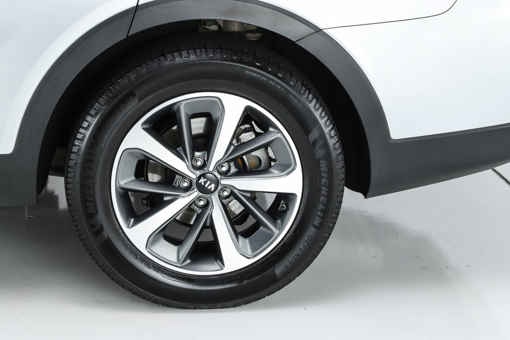 Used 2019 Kia Sorento EX FWD image 46