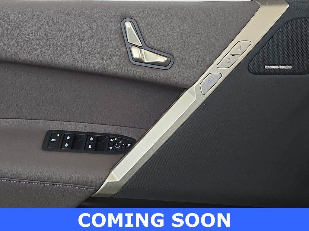 Used 2024 BMW iX xDrive50 w/ Sport Package image 30