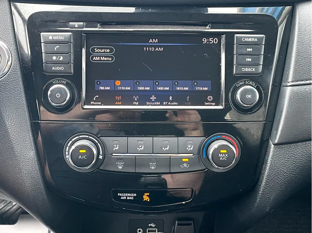 Used 2019 Nissan Rogue SV AWD/4WD image 15