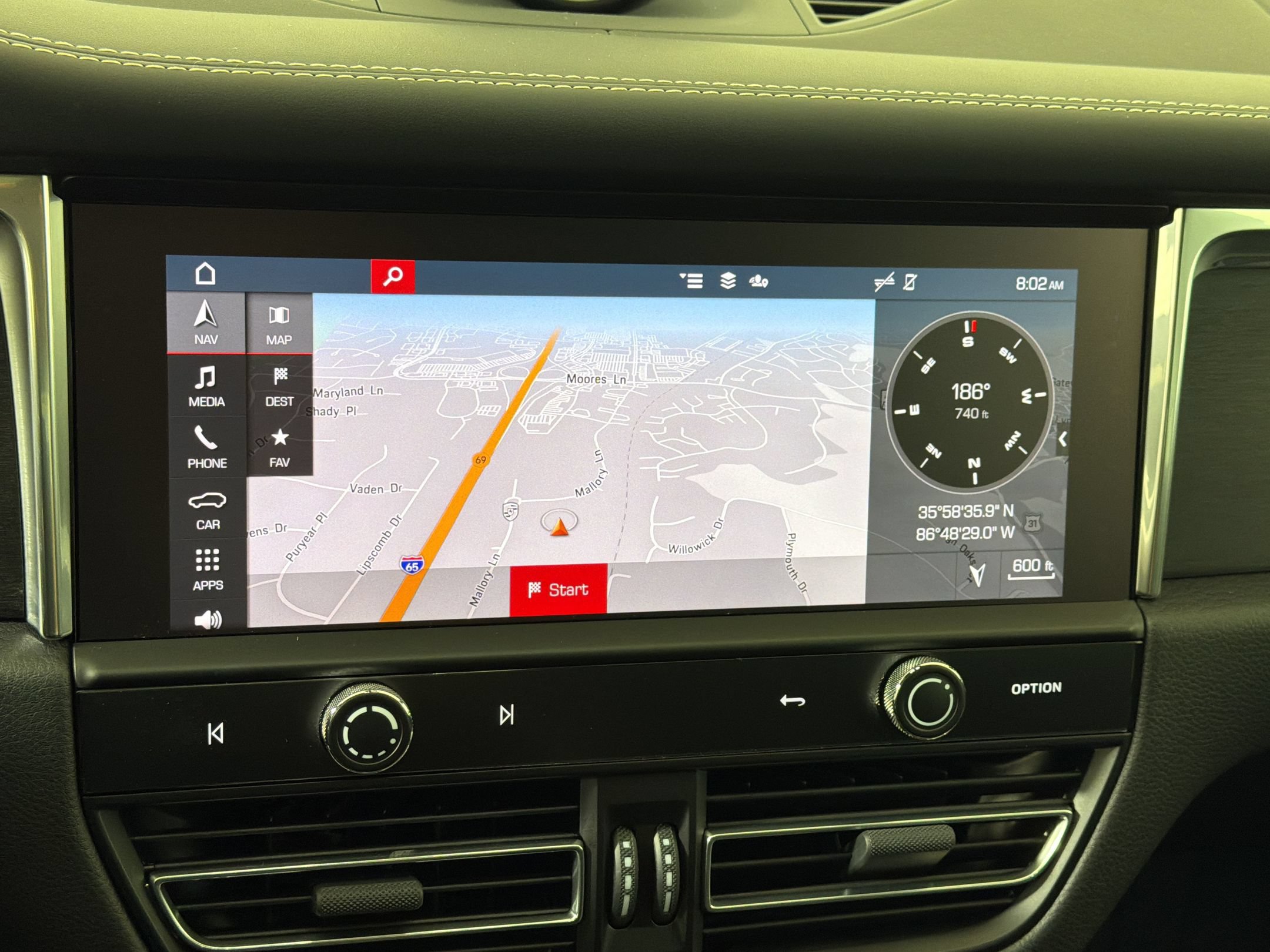 Used 2025 Porsche Macan GTS AWD/4WD image 19