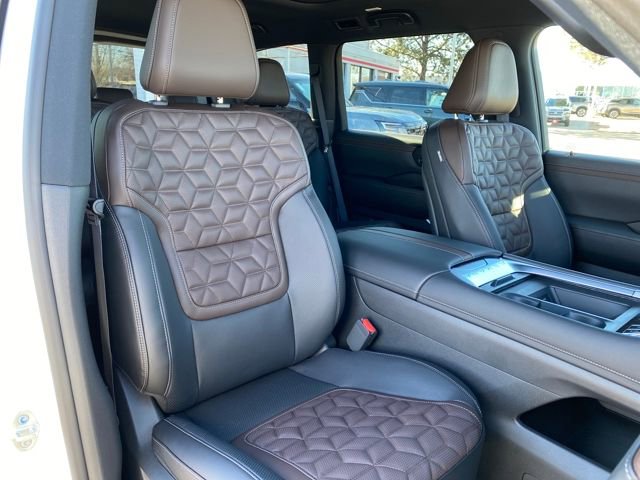 New 2026 Nissan Armada Platinum Reserve image 9