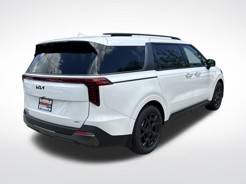 New 2025 Kia Carnival SX Prestige FWD image 5