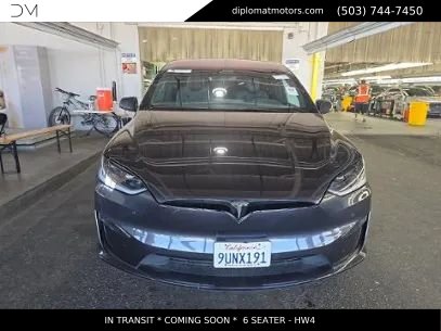 Used 2025 Tesla Model X AWD/4WD image 2