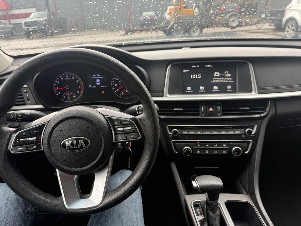 Used 2019 Kia Optima LX image 13