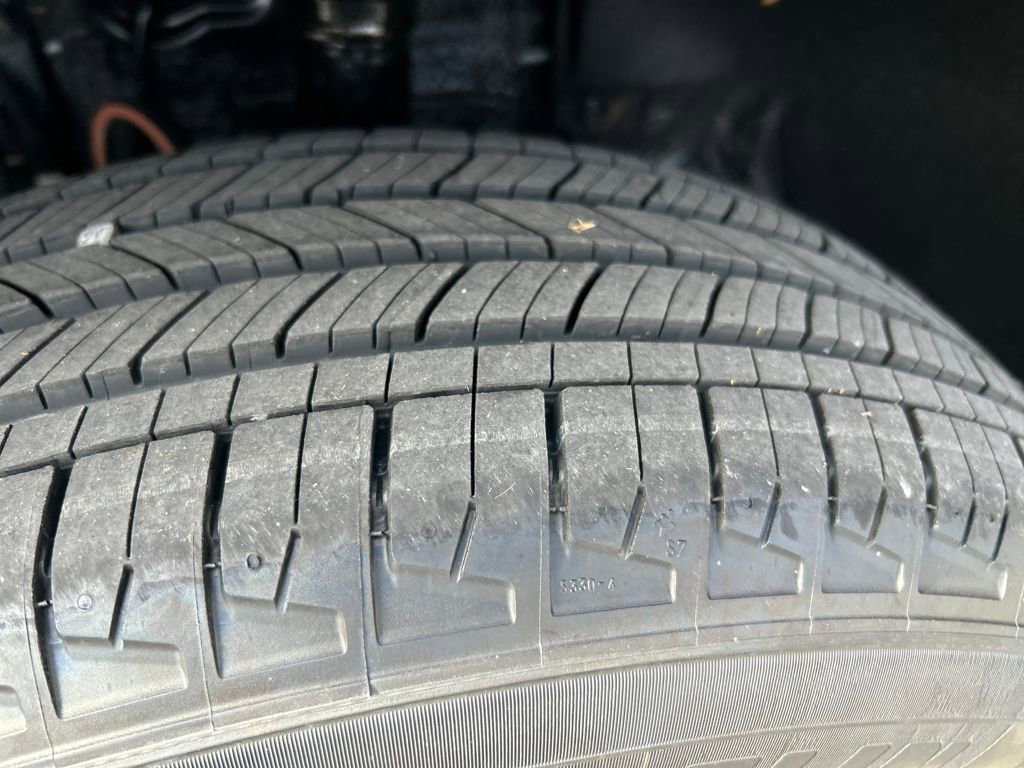 New 2025 Toyota RAV4 XLE image 29