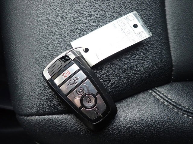 Certified 2022 Ford F150 XLT w/ Equipment Group 302A High image 30