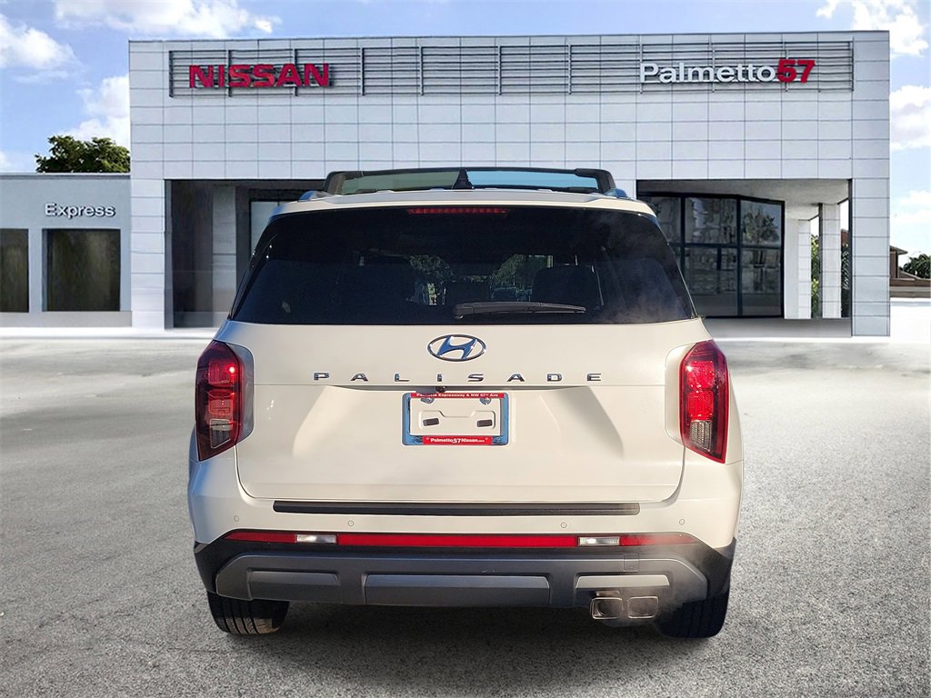 Used 2023 Hyundai Palisade SEL image 5