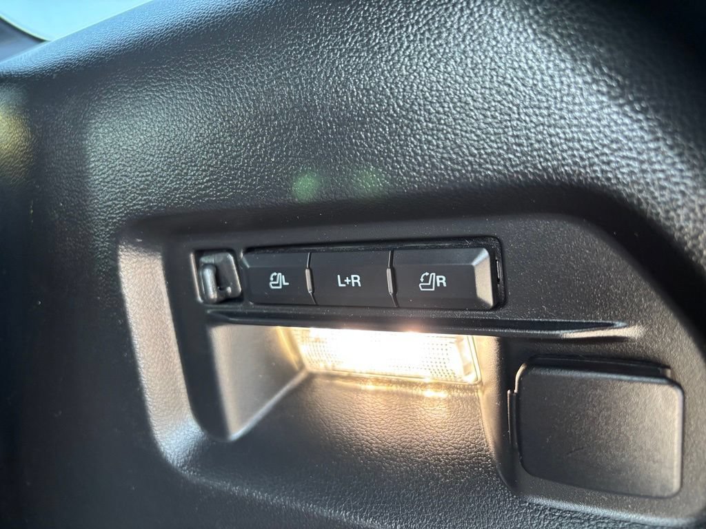 Used 2023 Ford Explorer ST w/ Equipment Group 401A AWD/4WD image 22