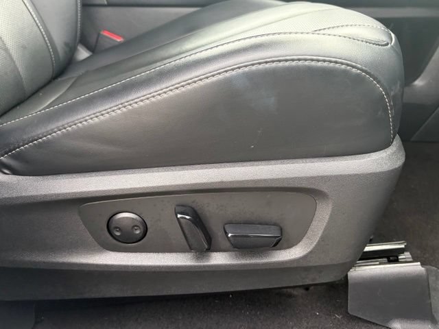 Used 2023 INFINITI QX60 Luxe w/ Cargo Package AWD/4WD image 29