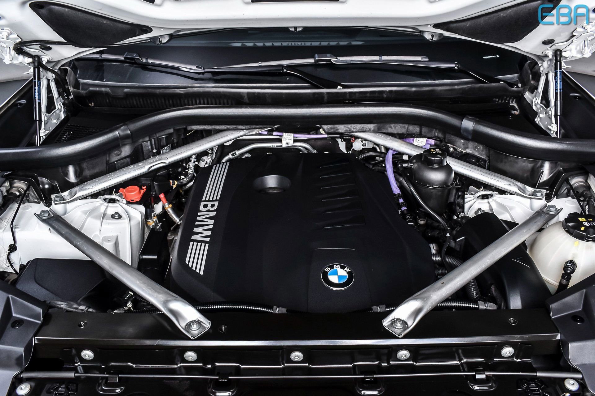 Used 2024 BMW X5 xDrive40i w/ Premium Package image 11