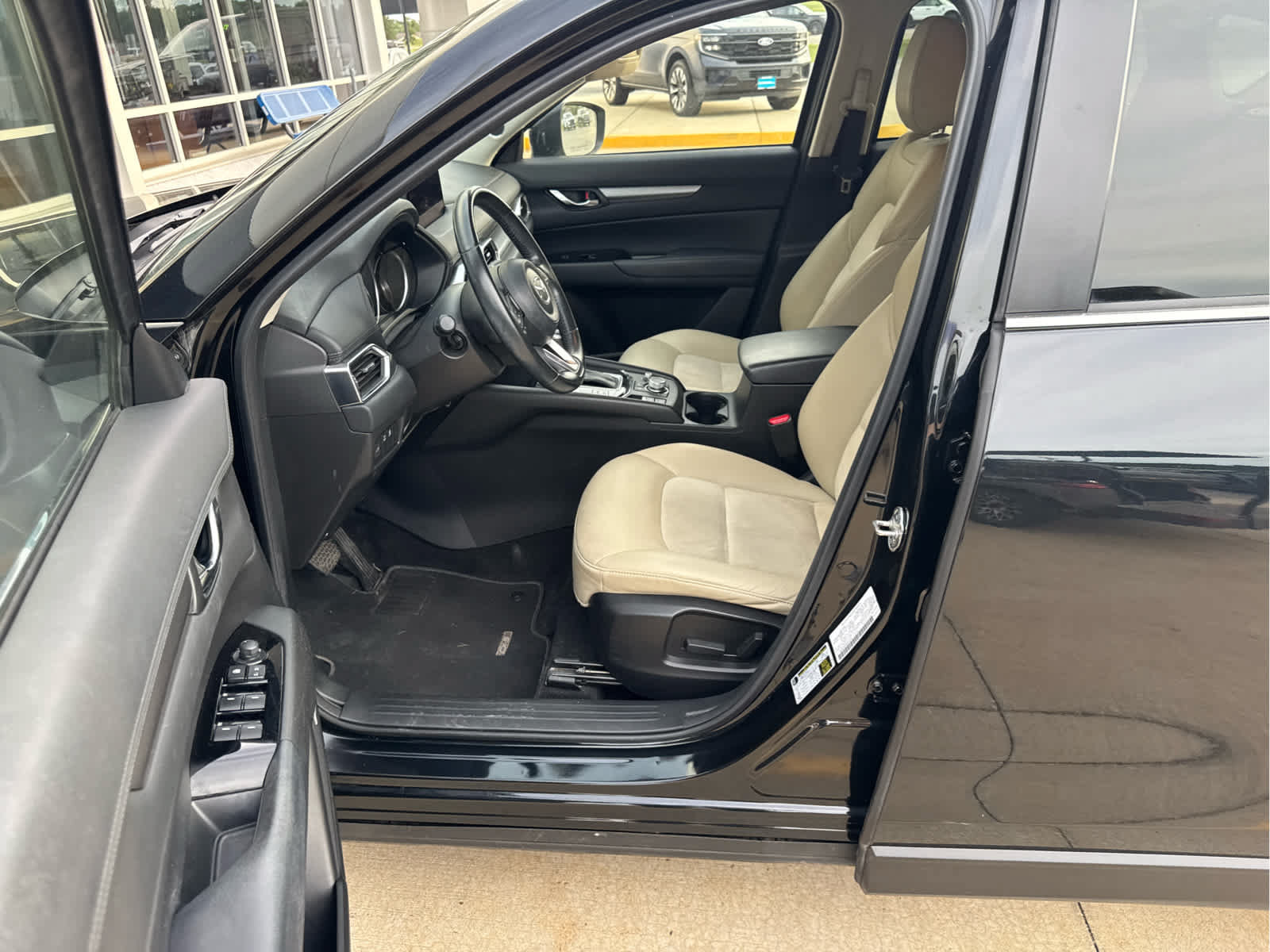 Used 2019 MAZDA CX-5 Touring AWD/4WD image 5