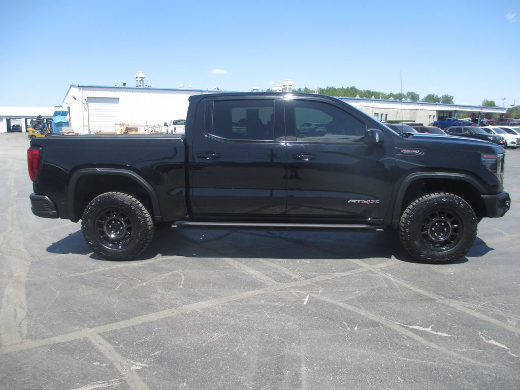 Certified 2024 GMC Sierra 1500 AT4X w/ AT4X AEV Edition AWD/4WD image 5