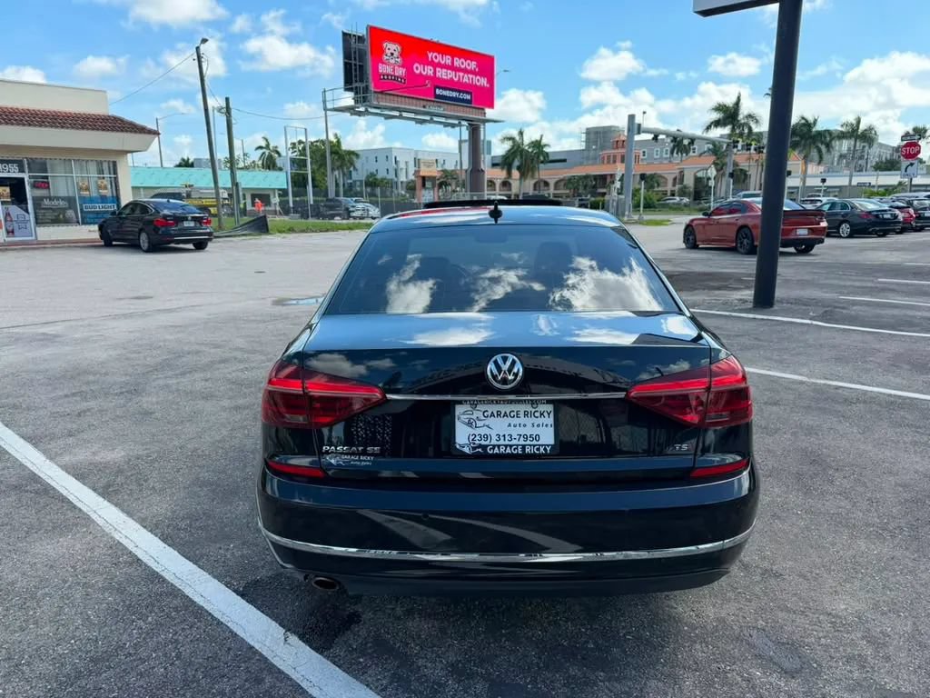 Used 2018 Volkswagen Passat 2.0T SE FWD image 6