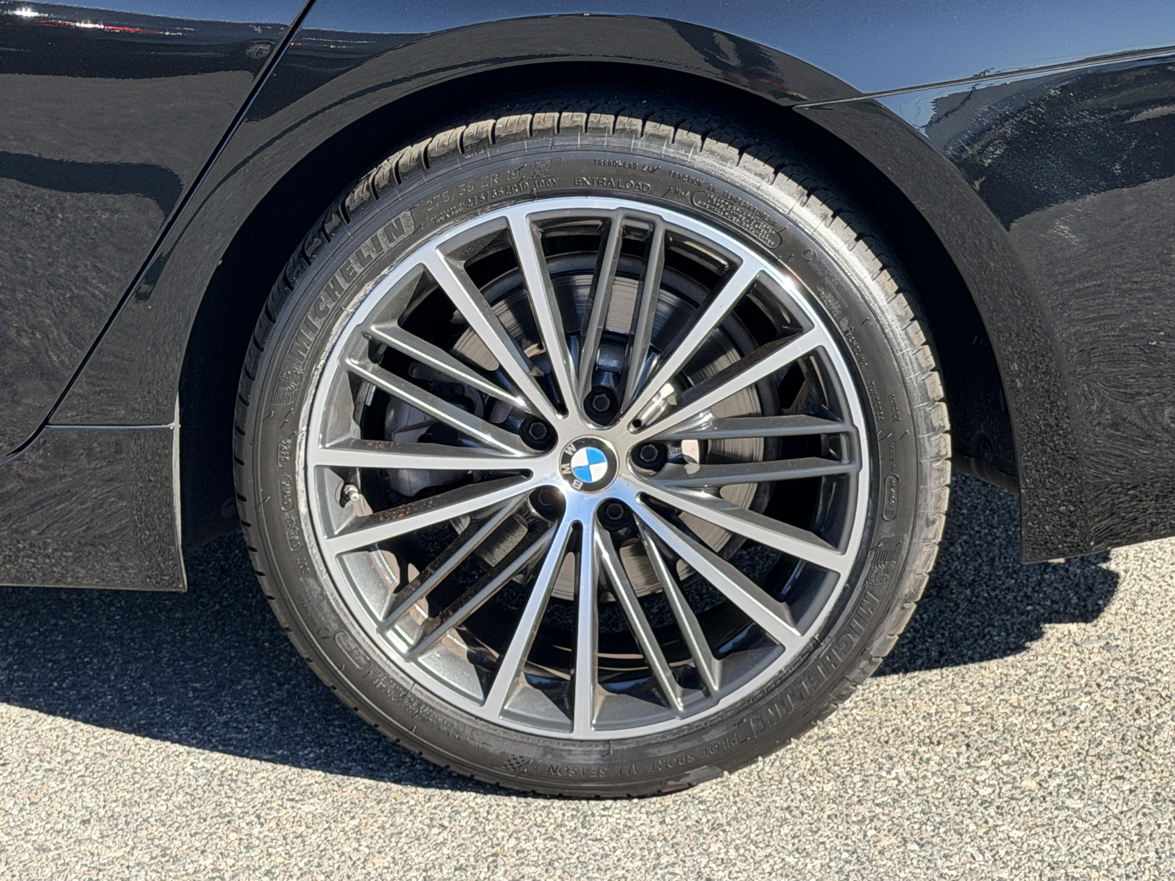 Used 2023 BMW 530i 530i w/ Convenience Package image 15