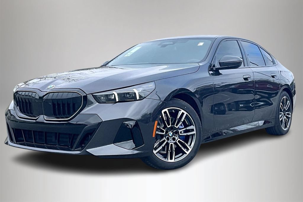 New 2026 BMW 530i w/ M Sport Package RWD image 2