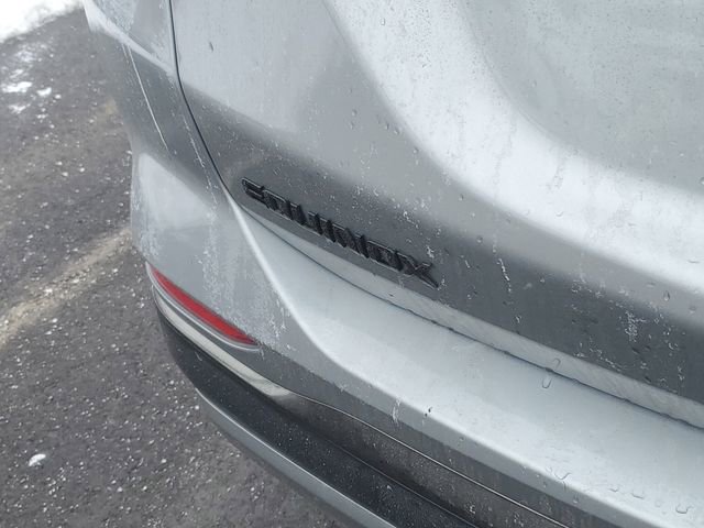 Used 2023 Chevrolet Equinox RS image 7