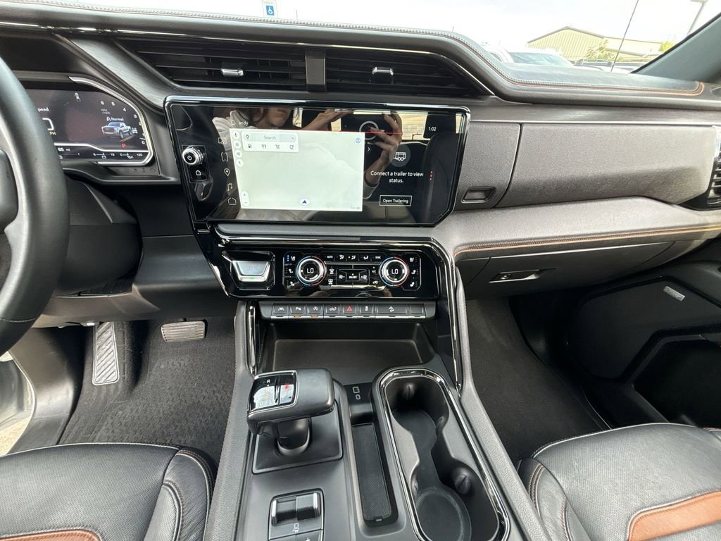 Used 2024 GMC Sierra 1500 AT4 w/ Technology Package image 20