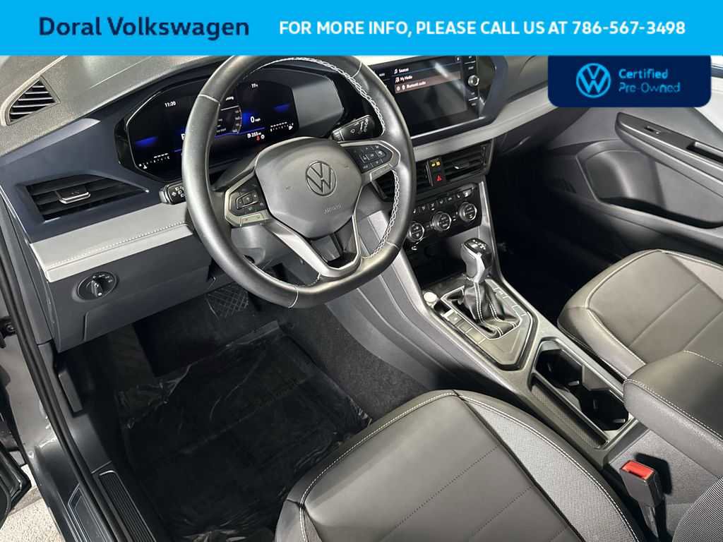 Certified 2024 Volkswagen Taos SE FWD image 13