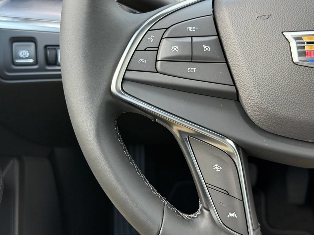 New 2026 Cadillac XT5 Luxury FWD image 24