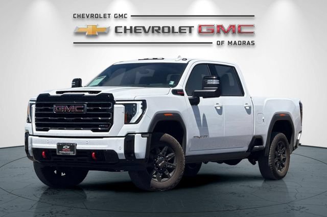 Used 2025 GMC Sierra 2500 AT4 w/ AT4 Premium Plus Package AWD/4WD image 7